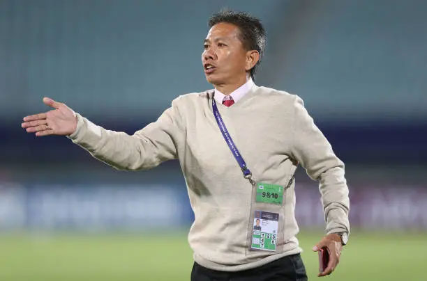 Chính thức: Không phải thầy Park, đây mới là người thay thế HLV Troussier-1