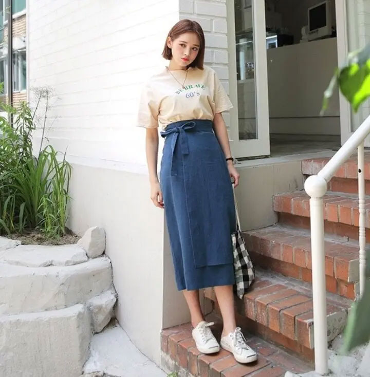 Những kiểu áo hoàn hảo để phối cùng chân váy-1