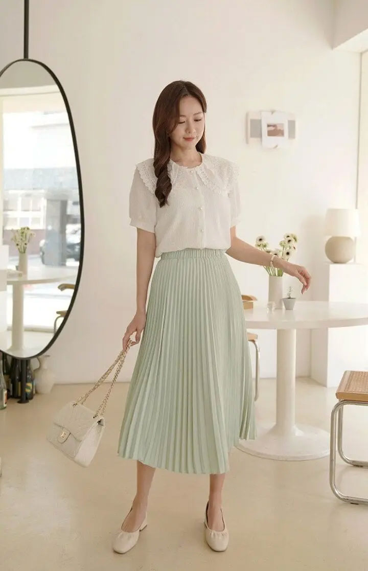 Những kiểu áo hoàn hảo để phối cùng chân váy-3