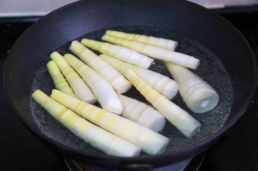 Thực đơn cơm tối sử dụng nguyên liệu theo mùa vừa tươi ngon lại giàu dinh dưỡng-1