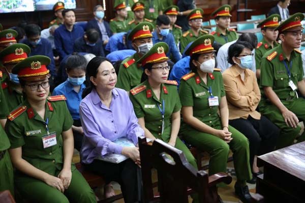 Xét xử vụ án Vạn Thịnh Phát: Bị truy tố sau hơn 10 năm nghỉ việc tại SCB-2