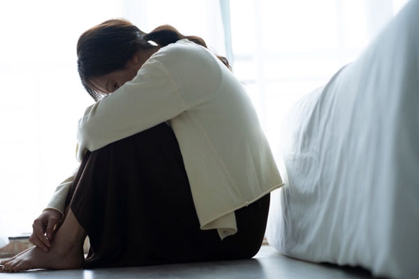 Chồng lạnh lùng thông báo có con với giúp việc trẻ, vợ đắng ngắt vì lỗi hoàn toàn do mình-2