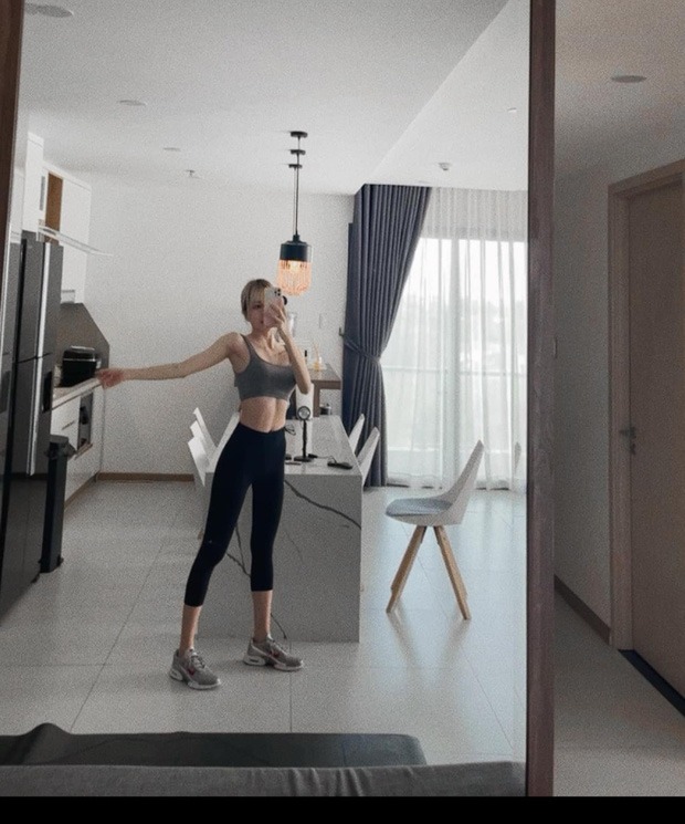 Căn hộ Thiều Bảo Trâm đang sống tại TP.HCM: Thuộc khu chung cư cao cấp, phong cách đơn giản nhưng vị trí đắc địa-3