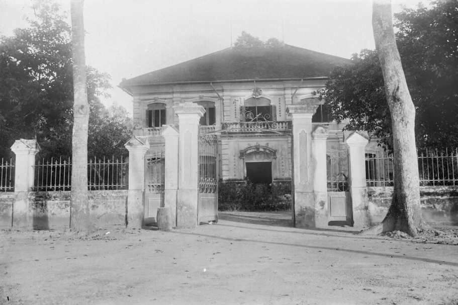 Bí ẩn những giai thoại về ngôi mộ chôn đứng, tròng xích sắt gần 130 năm ở Tiền Giang-11