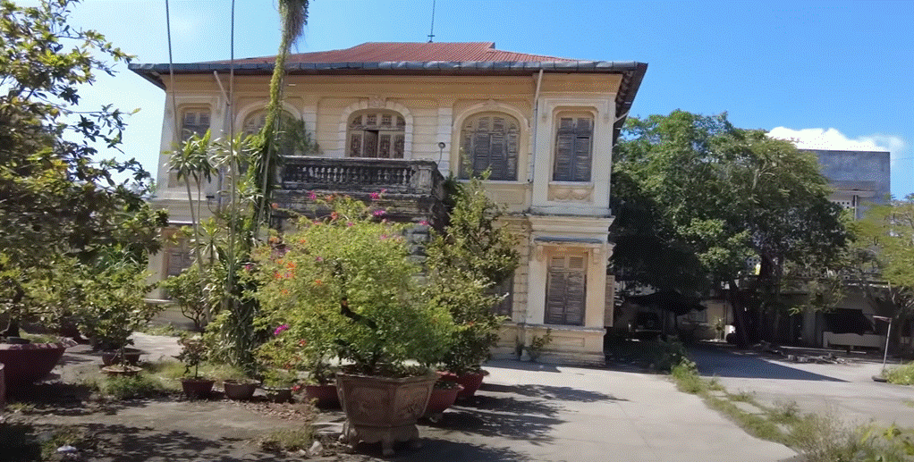 Bí ẩn những giai thoại về ngôi mộ chôn đứng, tròng xích sắt gần 130 năm ở Tiền Giang-12