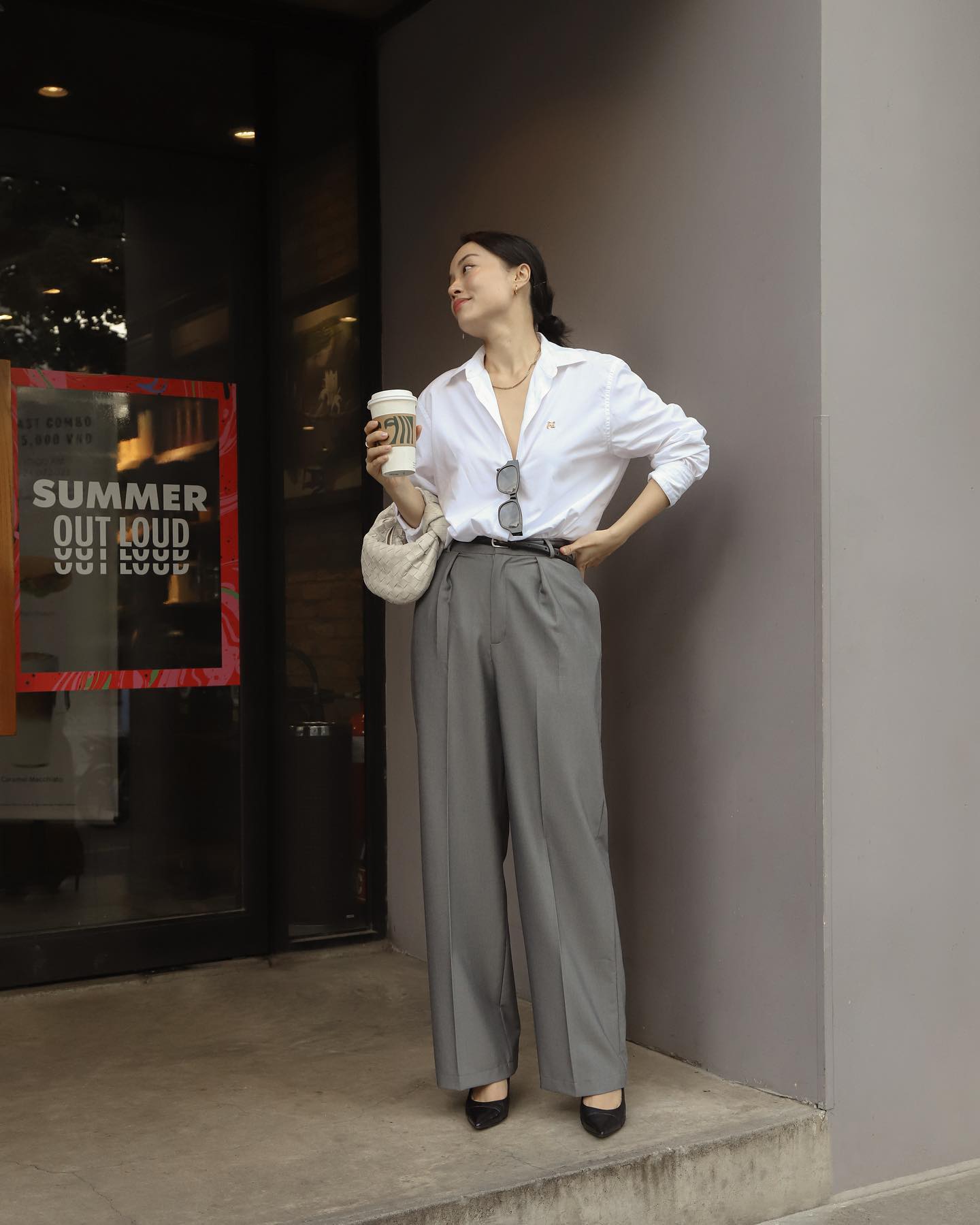 4 mẫu quần âu được mỹ nhân Việt mặc thường xuyên nhất vì phối đồ thế nào cũng đẹp-7