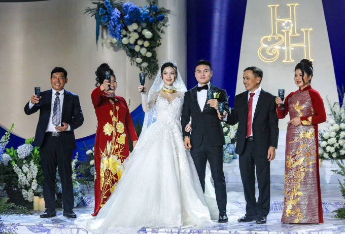 Hai điều Quang Hải dặn dò Chu Thanh Huyền ở đám cưới, ấn tượng nhất là thái độ với hai bên nội - ngoại-1