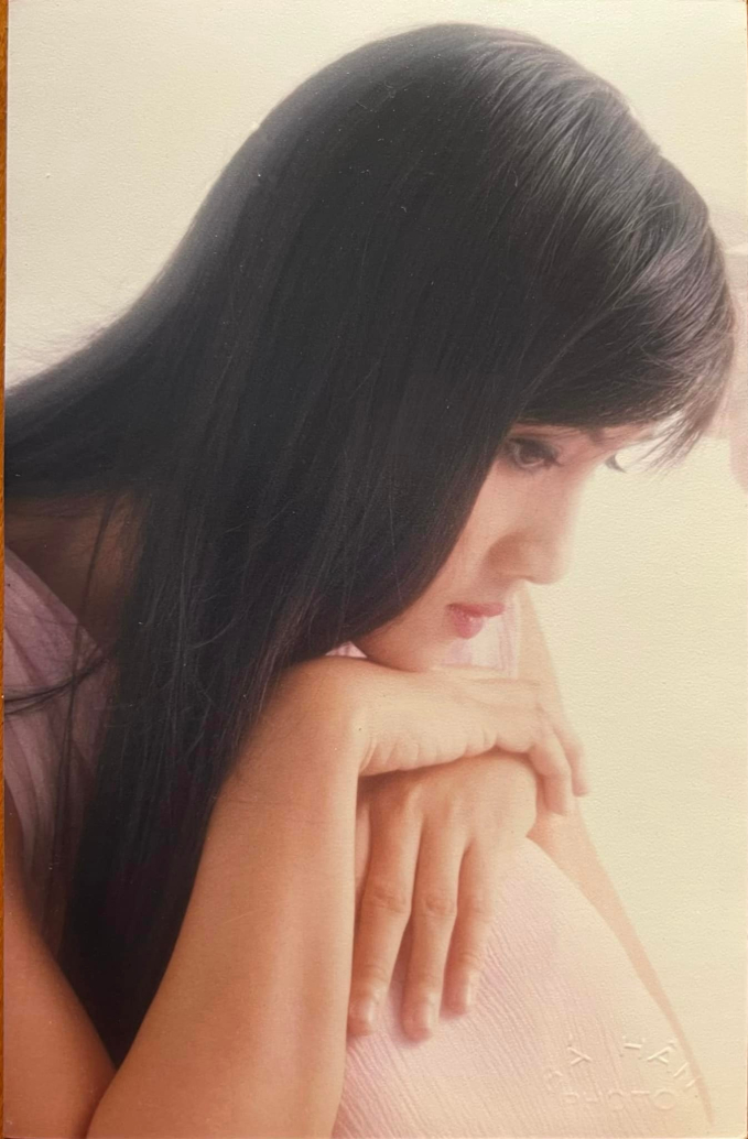 Hóa ra nữ hoàng ảnh lịch đình đám có cậu con trai cực phẩm: Cao 1m80, học giỏi và chơi thể thao cũng đỉnh nốt-2