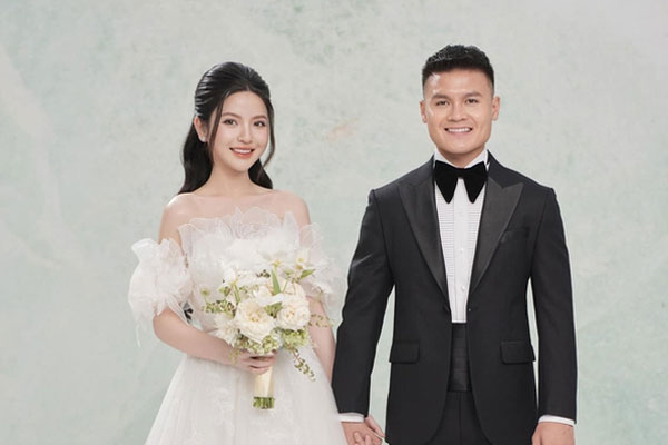 Chu Thanh Huyền bị gãy kiềng vàng vì đeo một lúc quá nhiều, màn xử lý bình tĩnh của tất cả nhận về sự chú ý-5