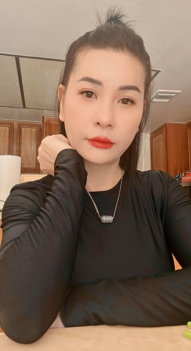 Cặp đôi chị em lệch 18 tuổi: Từng lên kế hoạch có con chung, tan vỡ sau 12 năm yêu vì lý do ngỡ ngàng-13