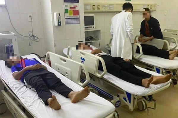 Học sinh rối loạn tâm lý sau uống nước ngọt miễn phí: Do đồ uống có caffein-1