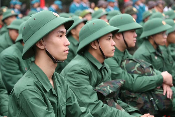 Hai thanh niên không chấp hành lệnh gọi nhập ngũ bị phạt 125 triệu đồng-1