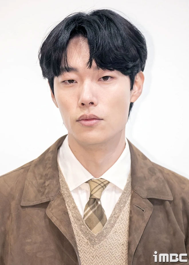 Han So Hee và Ryu Jun Yeol chia tay-1