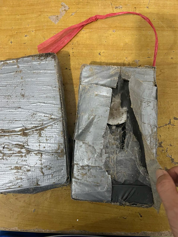 Liên tiếp phát hiện bao tải nghi ma tuý trôi dạt vào bờ biển Vũng Tàu-3