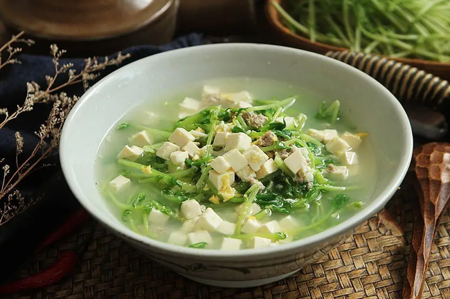 Hôm nay ăn gì? - Gợi ý 3 món đưa cơm thích hợp ngày giao mùa, vừa ngon lại giàu dinh dưỡng-3