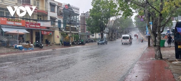 Đà Lạt xảy ra mưa đá kéo dài gần một tiếng đồng hồ-1