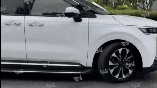 Zoom cận vòng 2 lớn rõ của Hoàng Thùy Linh, loạt dấu hiệu chắc chắn Đen Vâu và bạn gái sắp có em bé-4