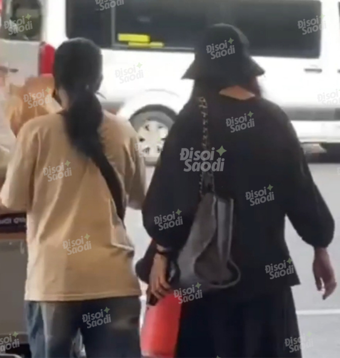 Zoom cận vòng 2 lớn rõ của Hoàng Thùy Linh, loạt dấu hiệu chắc chắn Đen Vâu và bạn gái sắp có em bé-10