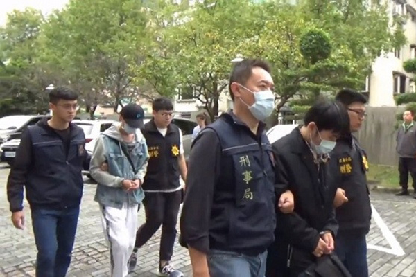 Vụ máy trộn cuốn chết người: Nam công nhân mới đi làm được 9 ngày thì gặp nạn-2