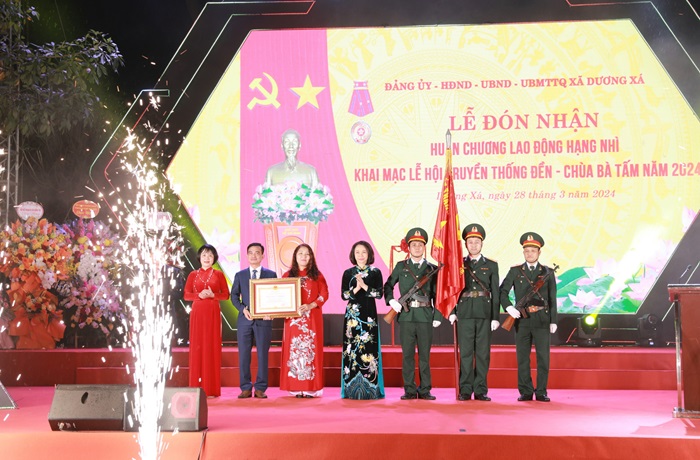 Xã Dương Xá (huyện Gia Lâm) vinh dự đón nhận Huân chương Lao động hạng Nhì-1