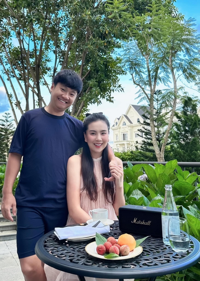 Chồng thiếu gia của MC Mai Ngọc là ai?-1