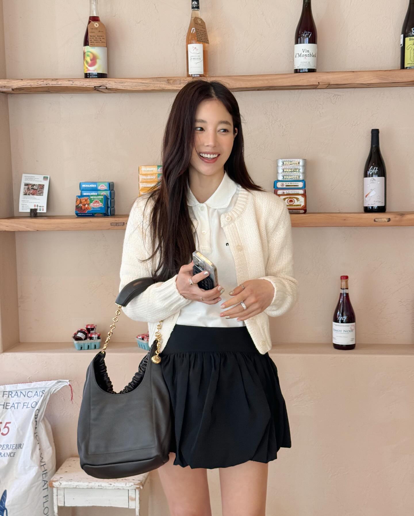 5 mẫu áo thun trẻ trung và thanh lịch dành cho tuổi ngoài 40-10