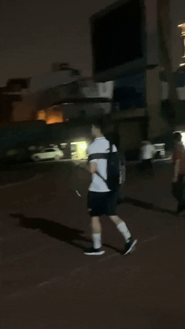 Duy Mạnh được ái nữ cựu chủ tịch CLB Sài Gòn đi xe máy đến đón sau trận, sở hữu tài sản bạc tỉ mà vẫn giản dị thế này-2