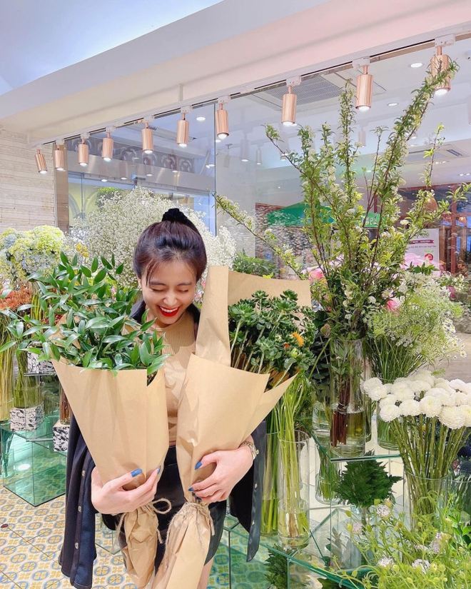 Bên trong tổ ấm của Hoàng Thùy Linh và Đen Vâu ở TP.HCM: Penthouse rộng đi mỏi chân, đàng gái chứng minh đảm đang qua 1 chi tiết-12