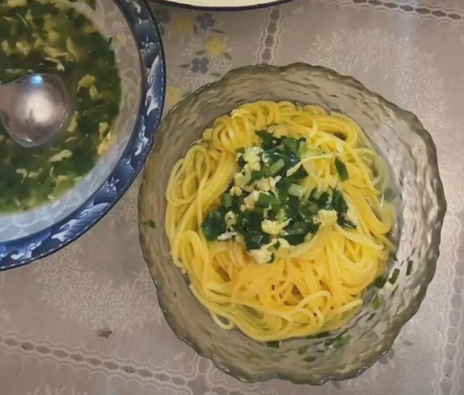 Mẹ chồng nghỉ việc chăm con dâu bầu, ngày đầu tiên ở cùng đã tự trách mình-2