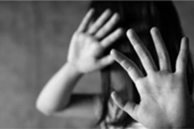 Cháu bé 12 tuổi bị xâm hại đã sinh con trai 3kg, em bé được đặt tên theo họ ông ngoại-3