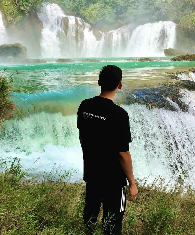 Thu nhập tính bằng nhịp thở: Độ Mixi sở hữu biệt thự 7 tầng giá triệu đô, thêm cơ ngơi ở Cao Bằng hoành tráng không kém-16