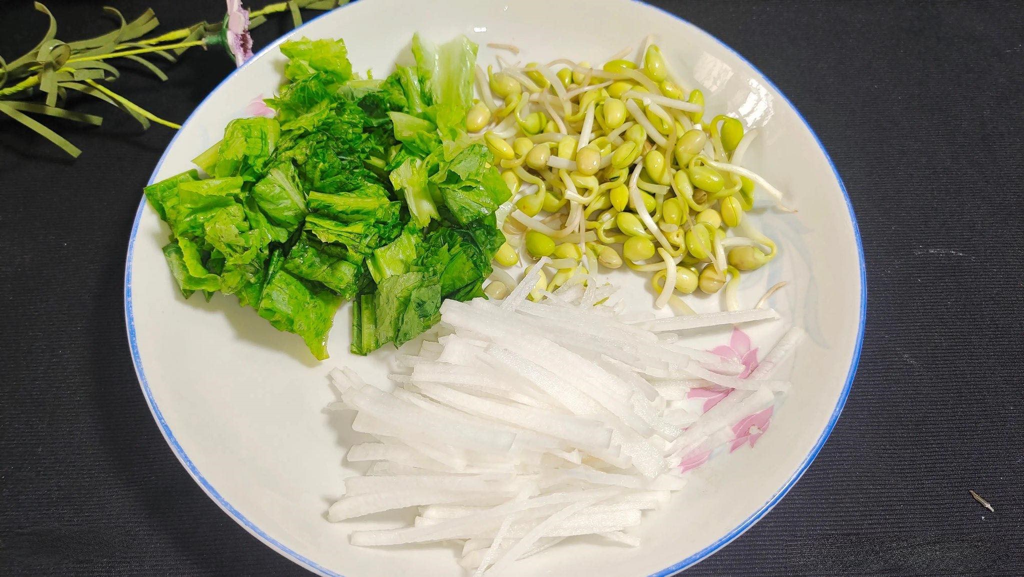 Nấu món ăn độc đáo vừa có thể làm canh hoặc dùng như món chính ngon miệng lại tốt cho sức khỏe-5