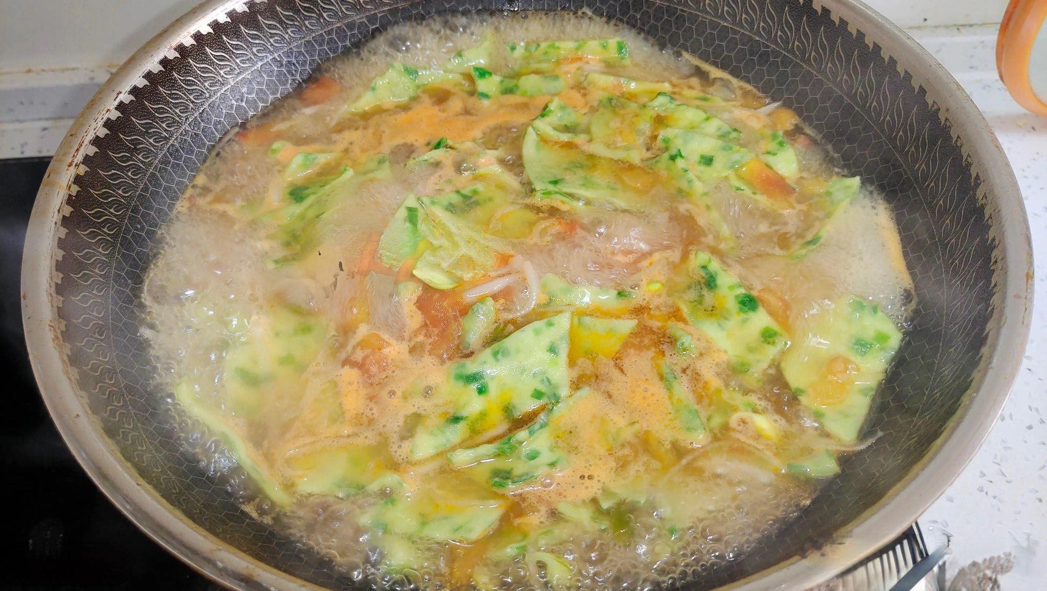 Nấu món ăn độc đáo vừa có thể làm canh hoặc dùng như món chính ngon miệng lại tốt cho sức khỏe-7