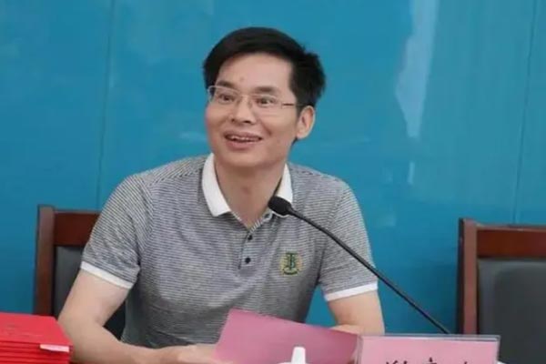 Bi kịch của thần đồng Trung Quốc từng vào đại học năm 13 tuổi-4