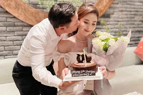 MC Mai Ngọc ly hôn chồng thiếu gia, mối quan hệ trước đây với mẹ chồng thế nào?-4