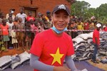 Trước khi mất kênh YouTube, đối mặt tổn thất khủng, Quang Linh Vlogs rực rỡ: Đầu tư 4 tỷ đồng cho trang trại 14ha ở Angola, làm phó Chủ tịch, sánh bước bên Hoa hậu Thuỳ Tiên-12