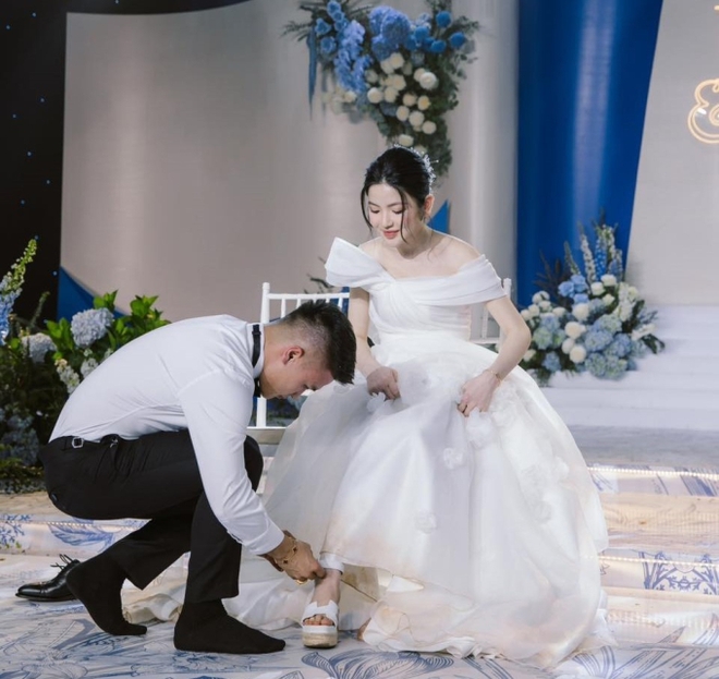 Cùng nhận câu hỏi về nóc nhà, Doãn Hải My trả lời thể hiện EQ cao, còn Chu Thanh Huyền thì sao?-1