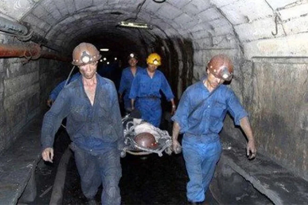Sập bẫy liên hoàn 100 lần của ‘nữ quái’, người đàn ông ở Hà Nội mất gần 10 tỷ-2