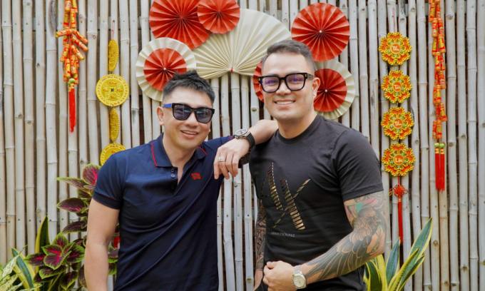 1088 - Thần tượng giới trẻ thế hệ 8X, 9X: 4 thành viên sang Mỹ định cư, 1 người ở lại Việt Nam bám trụ với nghề!-16