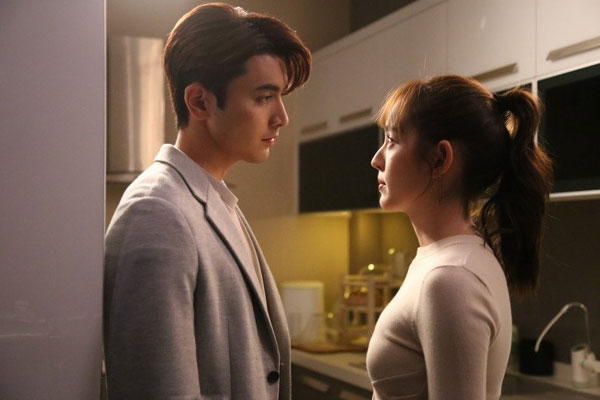 Em trai chồng mượn ô tô nhiều lần nhưng không đưa 1 đồng tiền xăng, tôi giả vờ về nhà bố mẹ đẻ: choáng váng khi nhận được 1 cuộc gọi-4