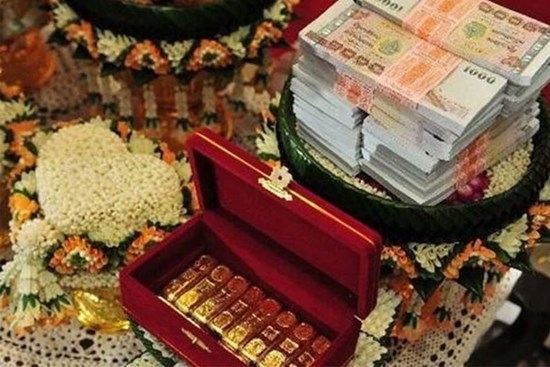 Có ít của hồi môn, cô gái bị gia đình chồng hành hạ đến chết