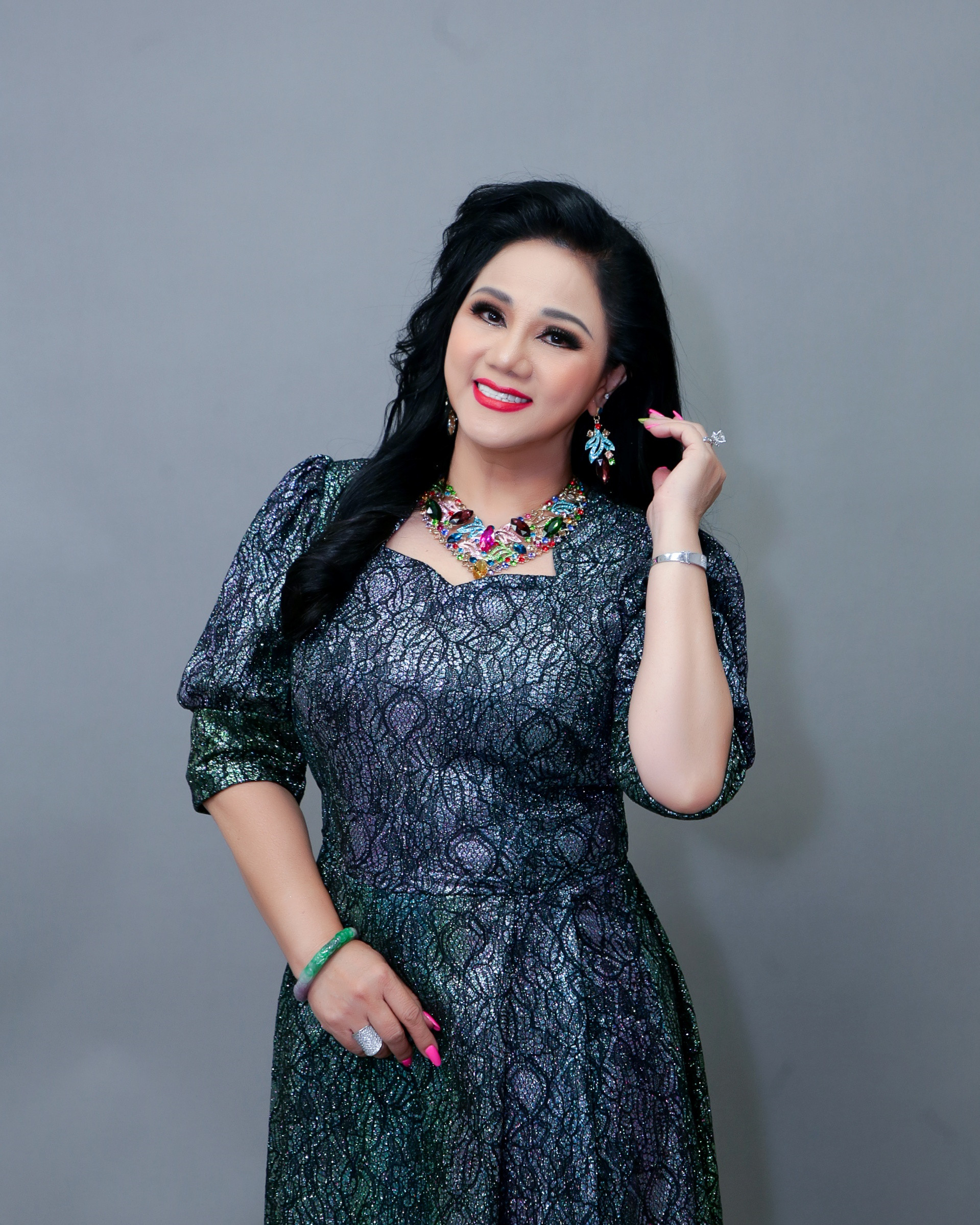 Nữ danh ca 2 lần hôn nhân đổ vỡ, sinh con ở tuổi 39-2