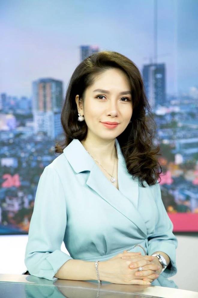 Đường tình của dàn MC thời tiết VTV: Người viên mãn, người đứt gánh sau 17 năm-9