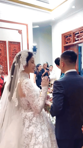 Mẹ Quang Hải tâm sự chuyện con trai và nàng dâu Chu Thanh Huyền quá bận rộn sau đám cưới, đón dâu về hôm trước hôm sau đã đi ngay-2
