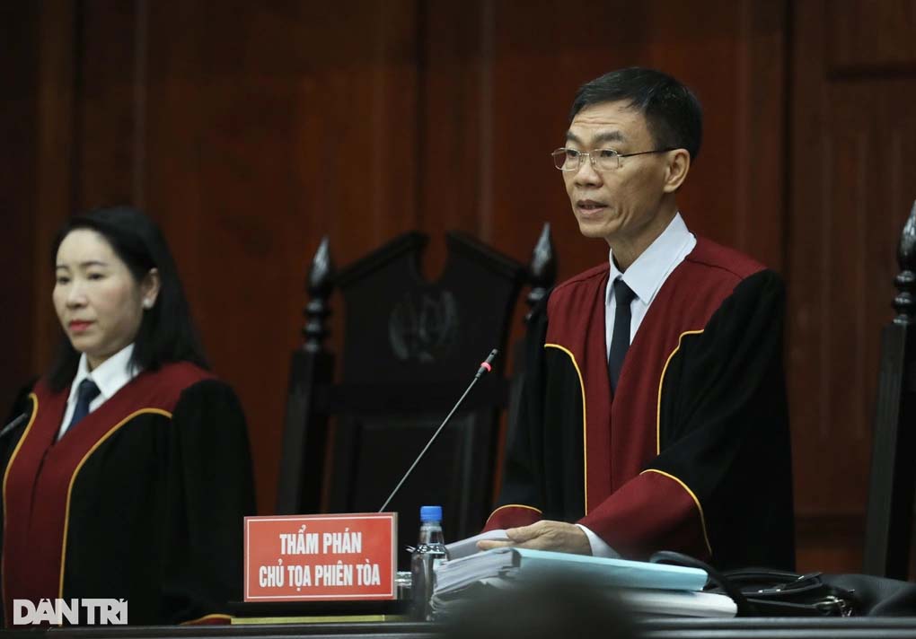 Không chấp nhận đổi thẩm phán trong phiên phúc thẩm vụ bà Phương Hằng-2
