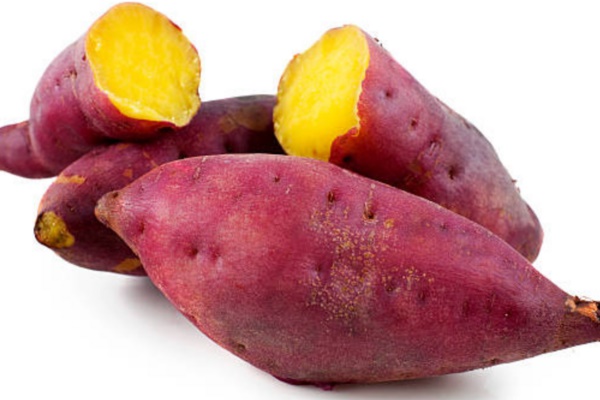 Khoai lang rớt giá chỉ còn từ 3.500 đồng/kg, chị em rủ nhau mua về chế biến đủ món-4