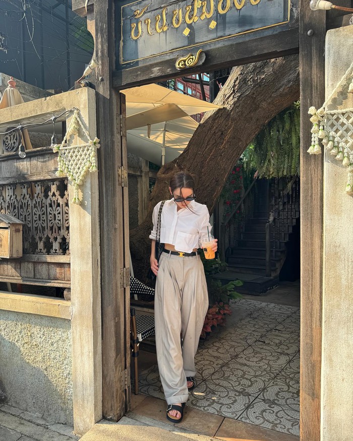 8 outfit đi làm vừa mát vừa dễ giúp bạn thành ngôi sao thời trang chốn công sở-1