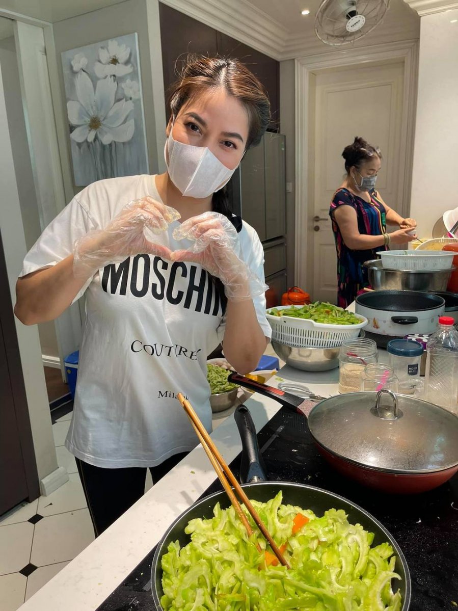 Penhouse 300m2 cực chất của chị đại đang dính lùm xùm vụ nợ hàng tỷ đồng và nghi vấn chia tay tình trẻ-27