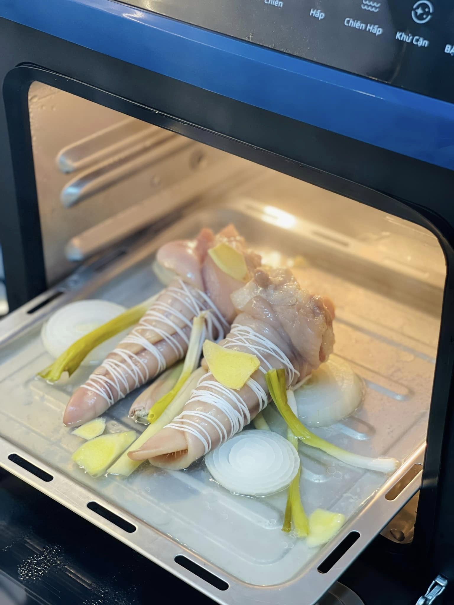 Bộ phận chứa đầy collagen của con heo, ăn nhiều đẹp da khỏe xương, ngâm mắm thơm giòn sần sật-4