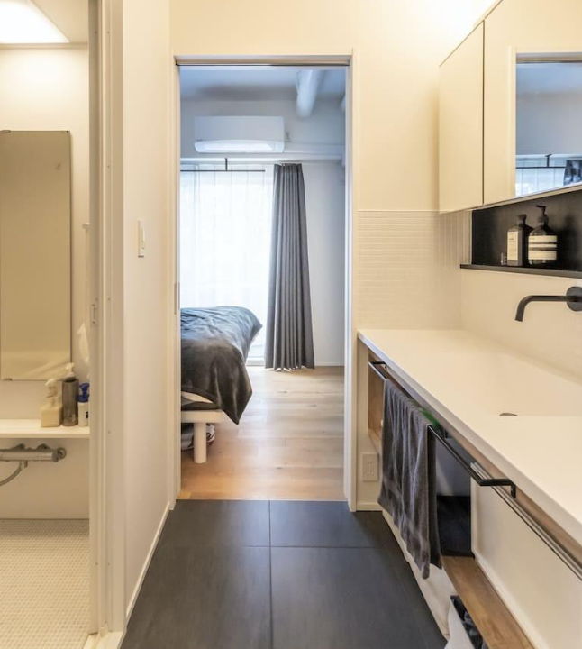 Thanh niên 25 tuổi cuồng sạch sẽ, một ngày dọn nhà 80 lần, netizen bình luận: Ai lấy anh này phúc 7 đời!-9